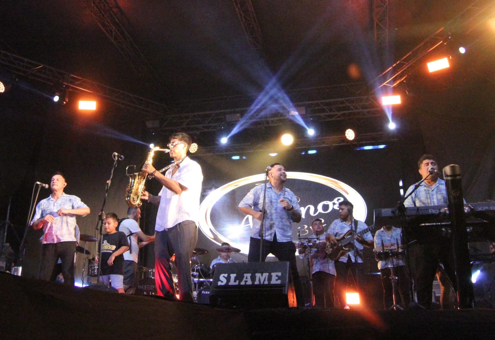 img-footer-1